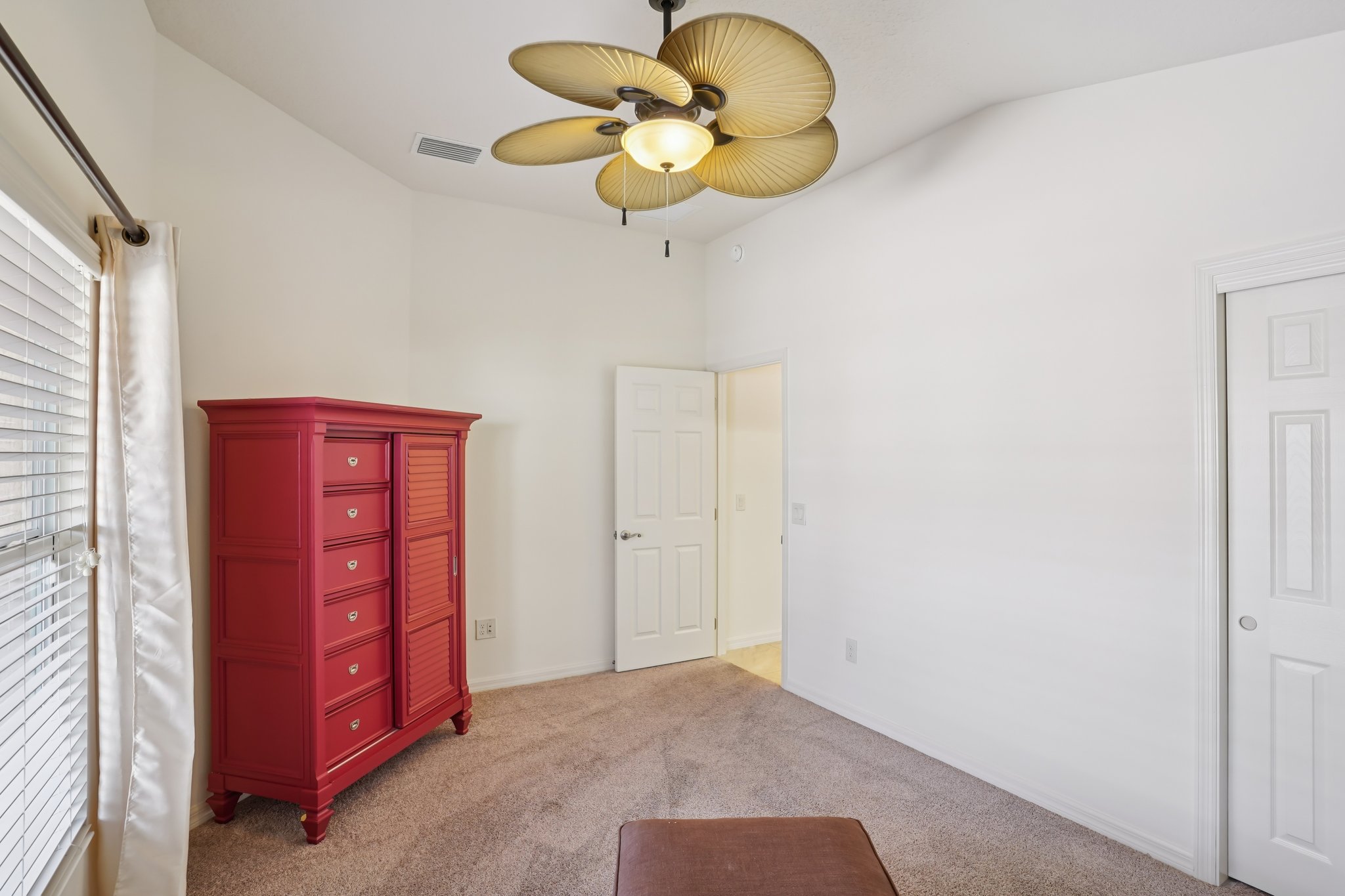 Becker Ave-S2102-026.jpg