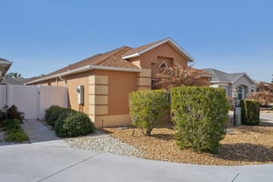 Becker Ave-S2102-003.jpg