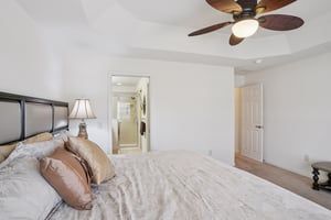 Becker Ave-S2102-020.jpg