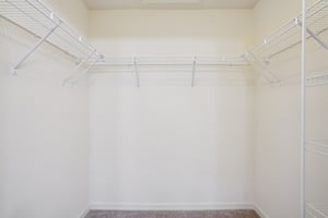 Becker Ave-S2102-024.jpg