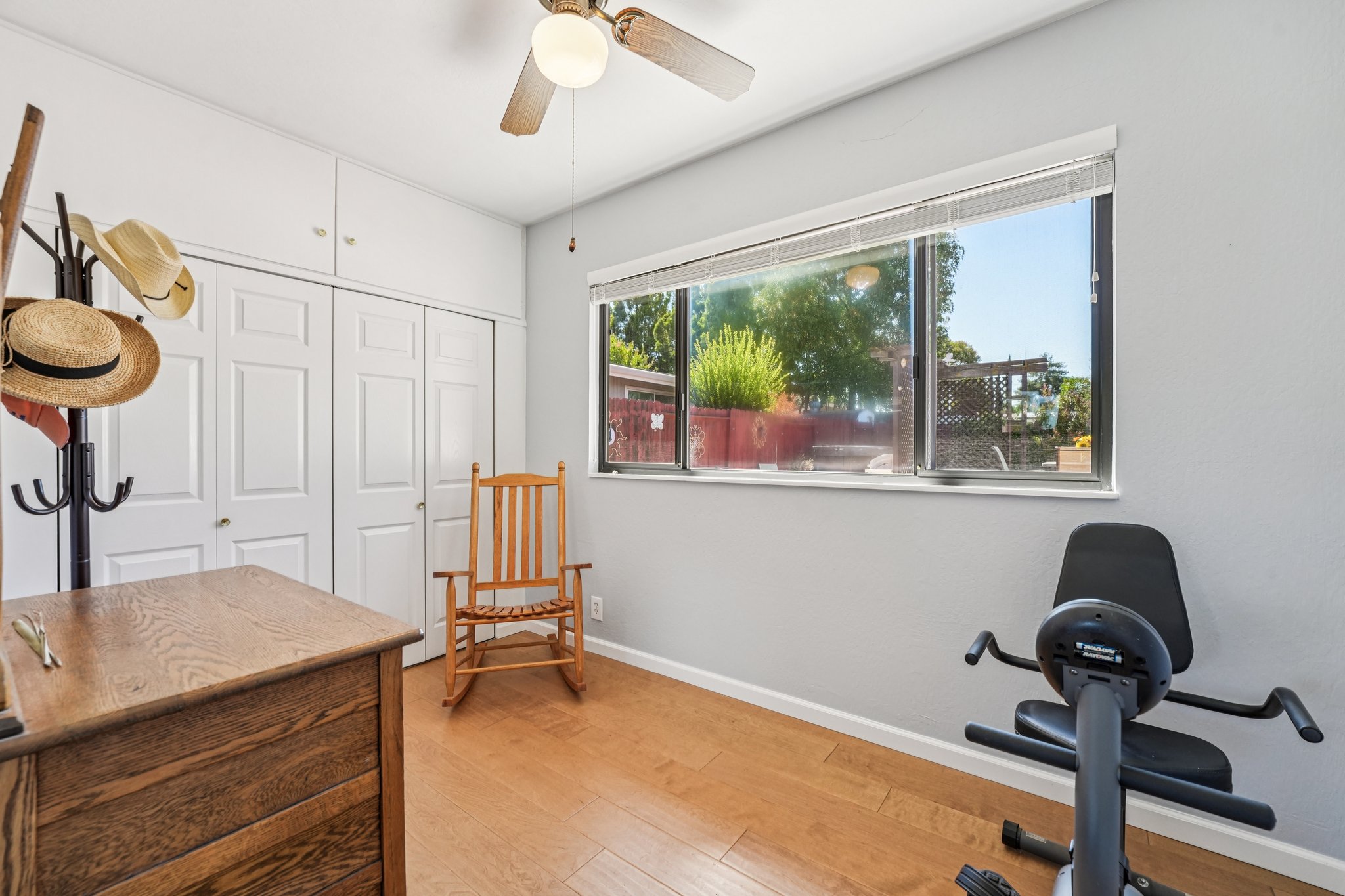 Rincon Ave-S2108-044.jpg