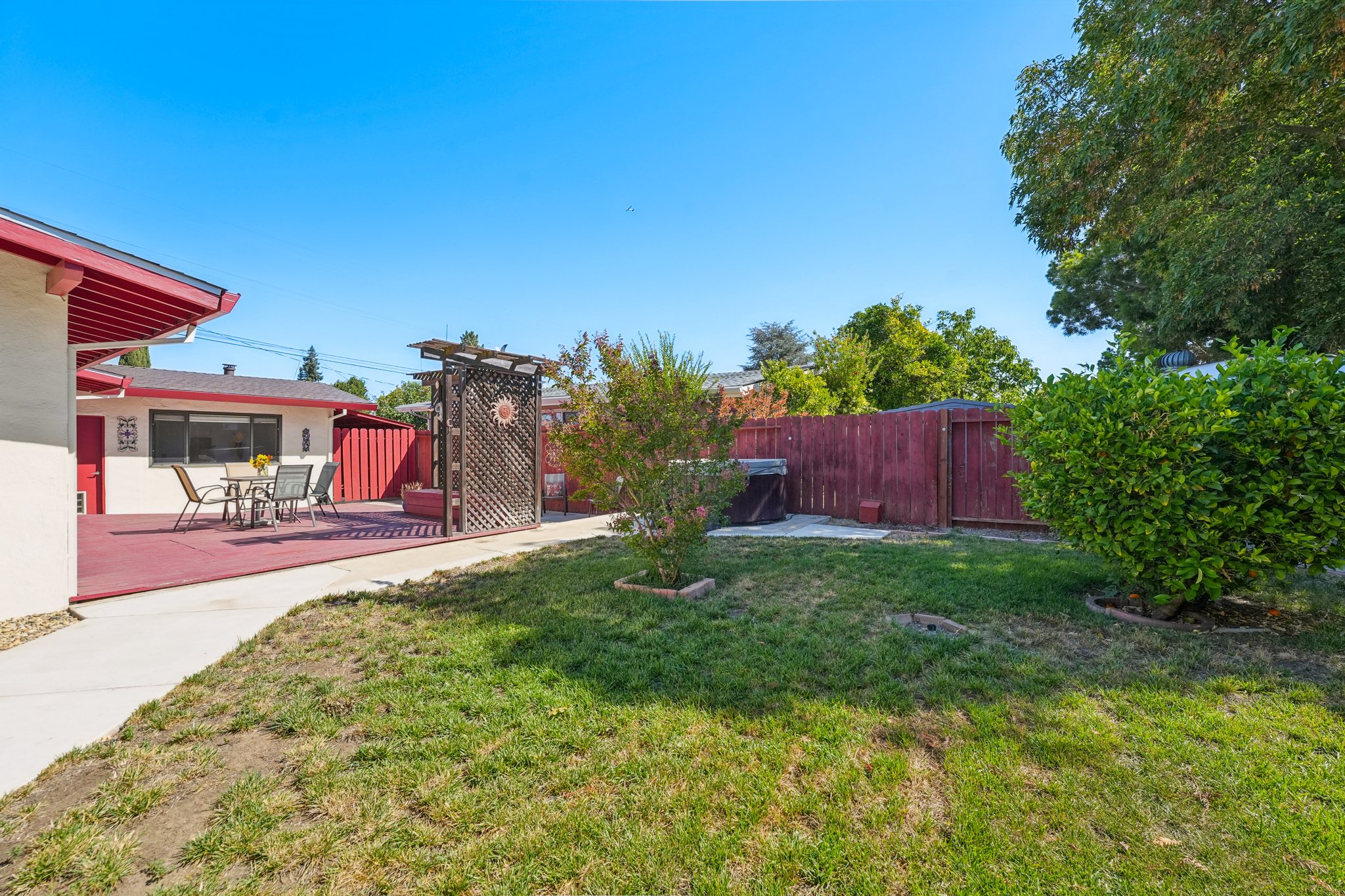 Rincon Ave-S2108-064.jpg