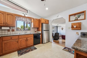 Rincon Ave-S2108-036.jpg