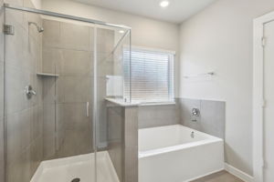 Houston - Central Park Square - 10521 Discovery Ln, Texas City, TX 77591 - 020