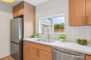 22nd Ave E-S0309-016.jpg