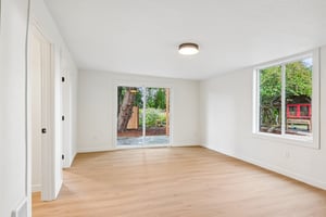 22nd Ave E-S0309-030.jpg