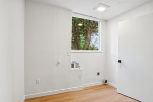 22nd Ave E-S0309-034.jpg