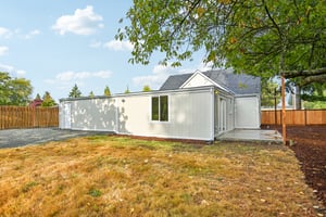 22nd Ave E-S0309-053.jpg