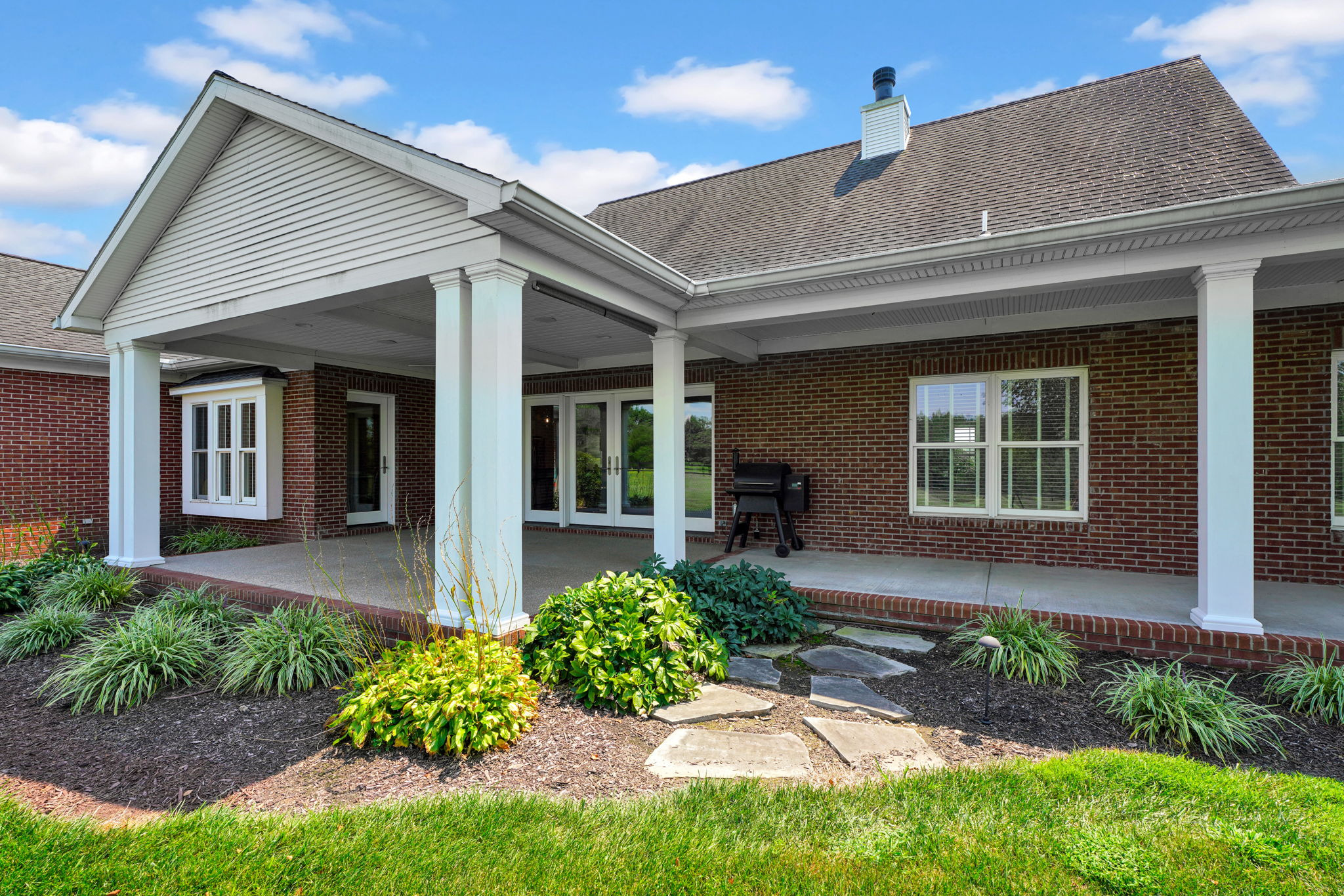 Shady Covered Back Porch with Endless Pasture Views