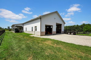 2 Bay Garage at Back of Stable 38’x35’