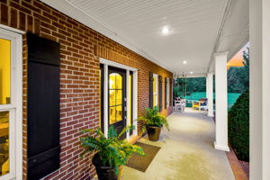 This Front Porch is made to Enjoy!