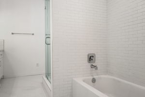 10527 Le Conte-30
