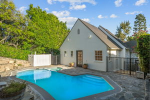 10527 Le Conte-39