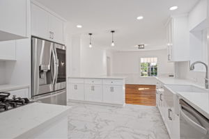 10527 Le Conte-14