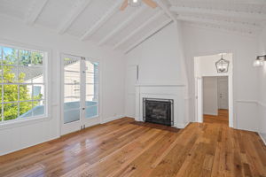10527 Le Conte-19