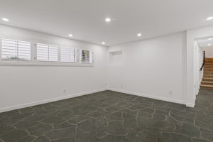 10527 Le Conte-34