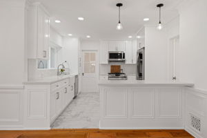 10527 Le Conte-12