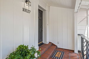 10527 Le Conte-4