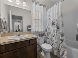  Photo 27