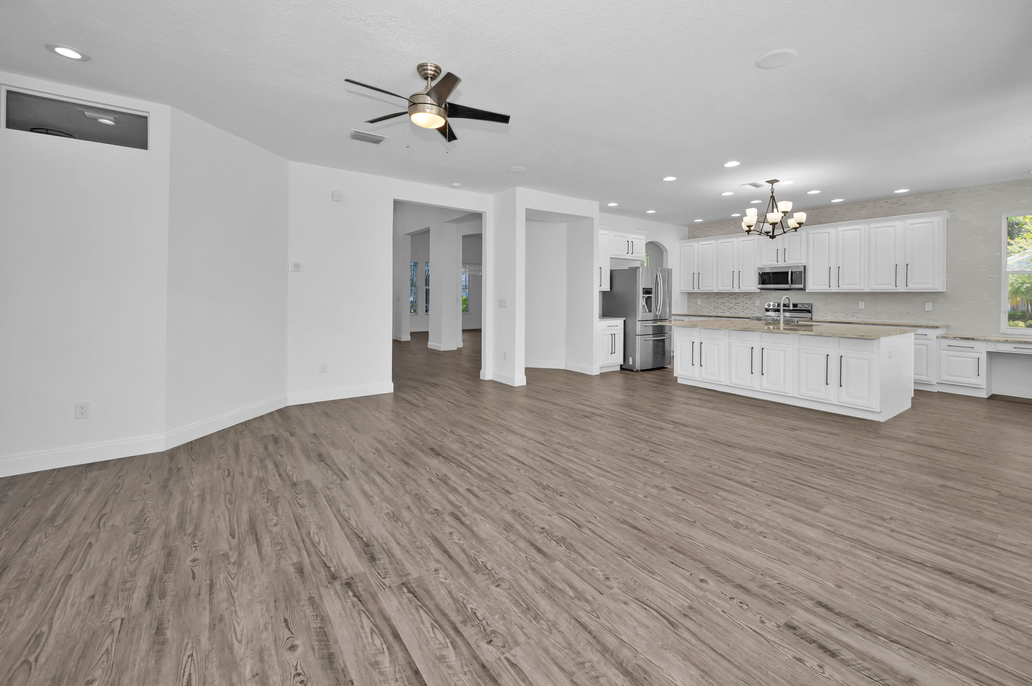 Family Room4