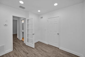 First Floor Bonus Suite2