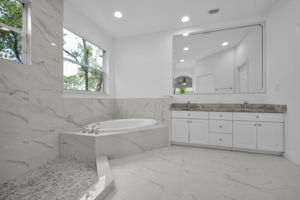First Floor Primary Bathroom1a