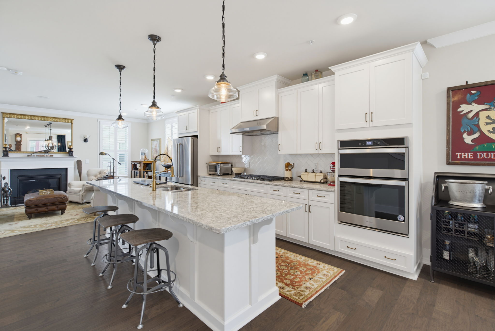 10530 Sablewood_101-7