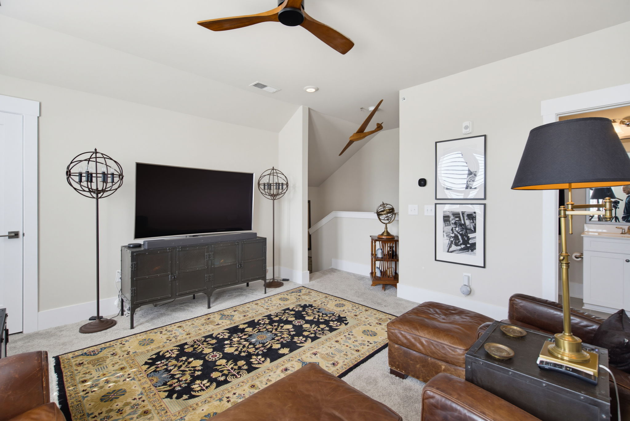 10530 Sablewood_101-25