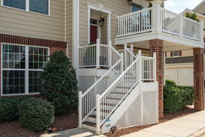 10530 Sablewood_101-4