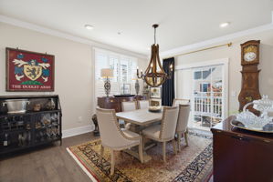 10530 Sablewood_101-5