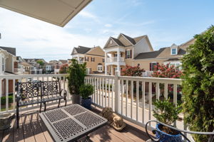 10530 Sablewood_101-27