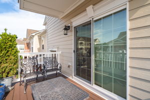 10530 Sablewood_101-28