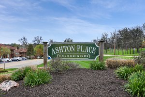Ashton Place Entrance