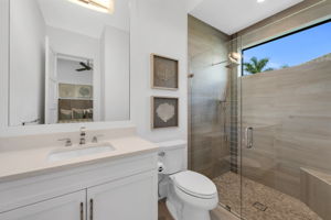 Guest Bath 2