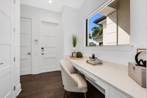 Office off Guest