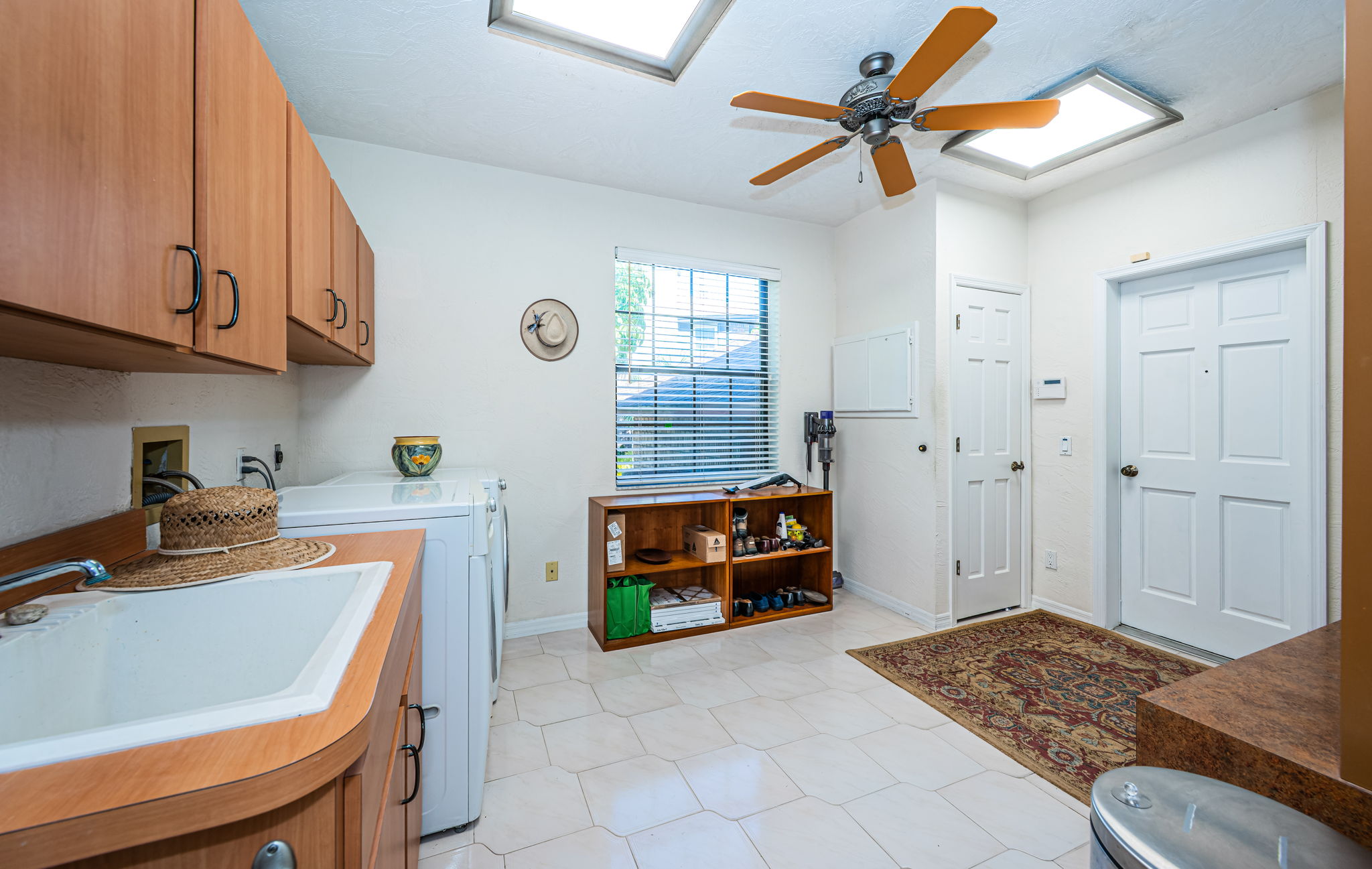 First Floor Laundry Room1b