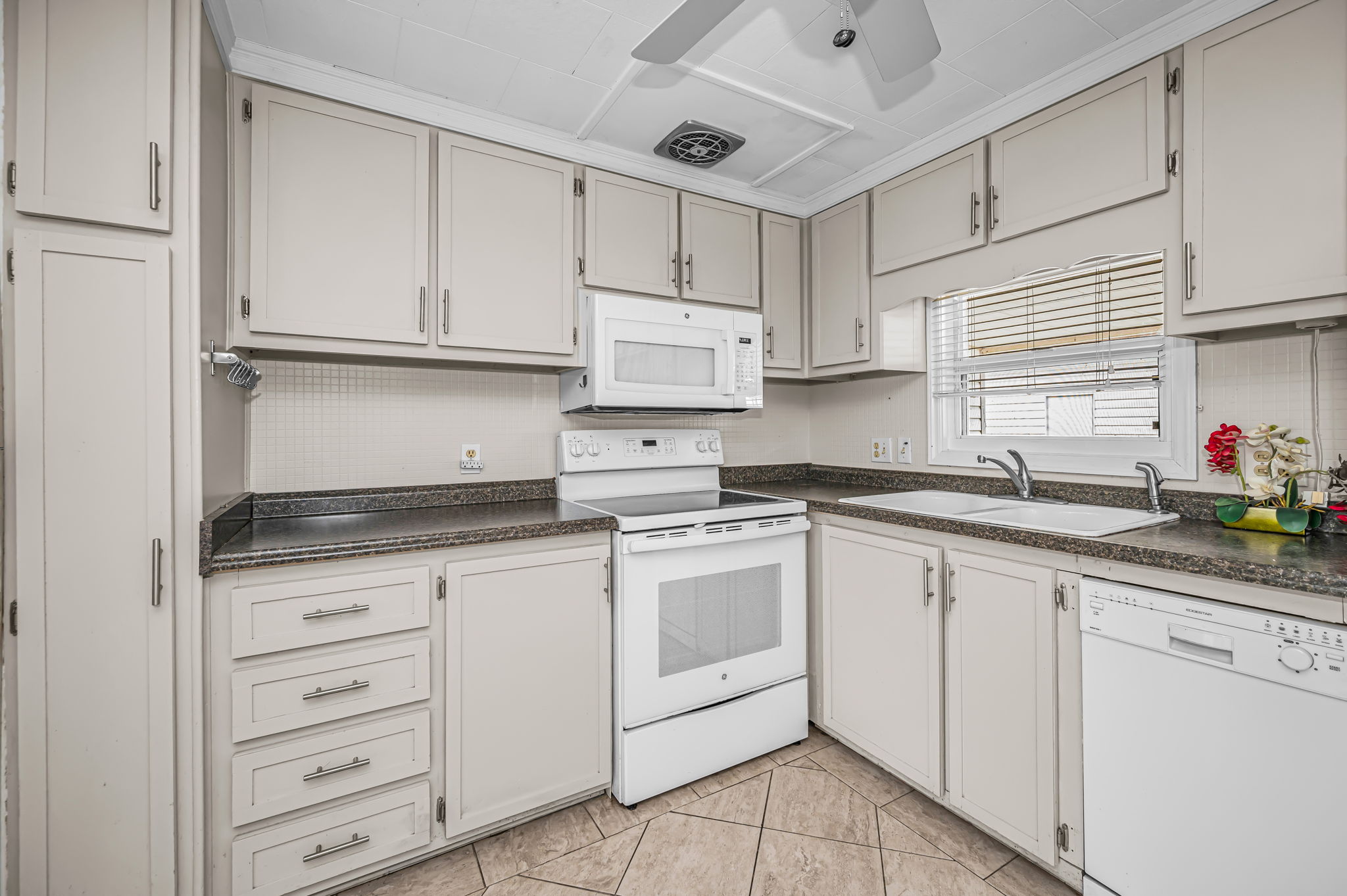 Kitchen3