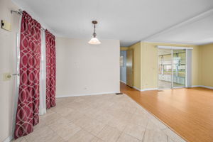 Dining Room4