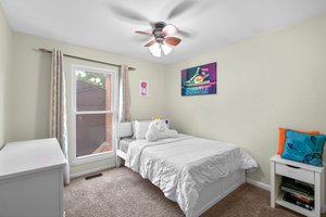 25. Upper bedroom.jpg