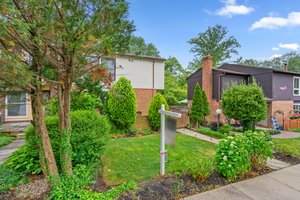 04. Front exterior.jpg