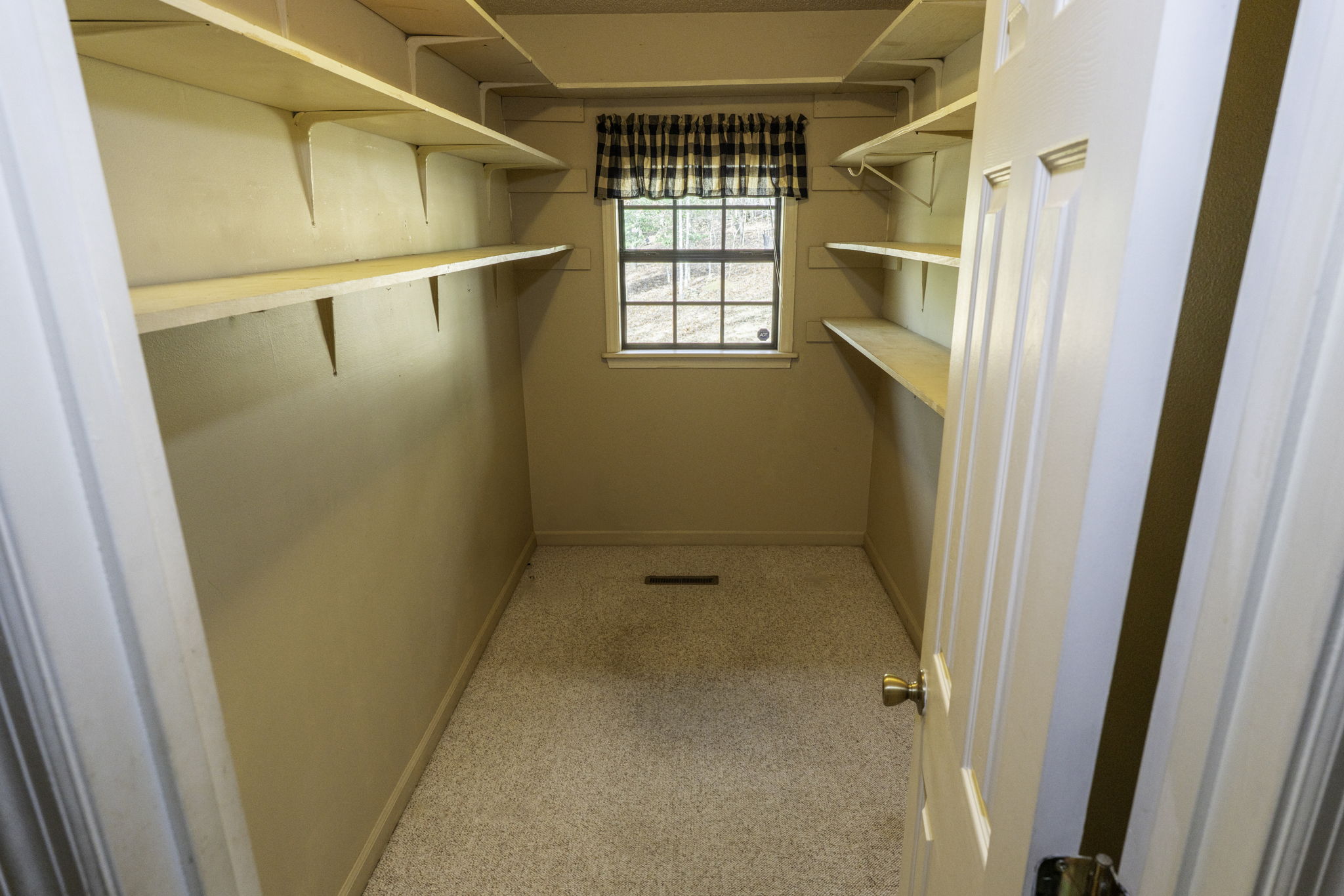 Large Walkin Utility / Storage Room