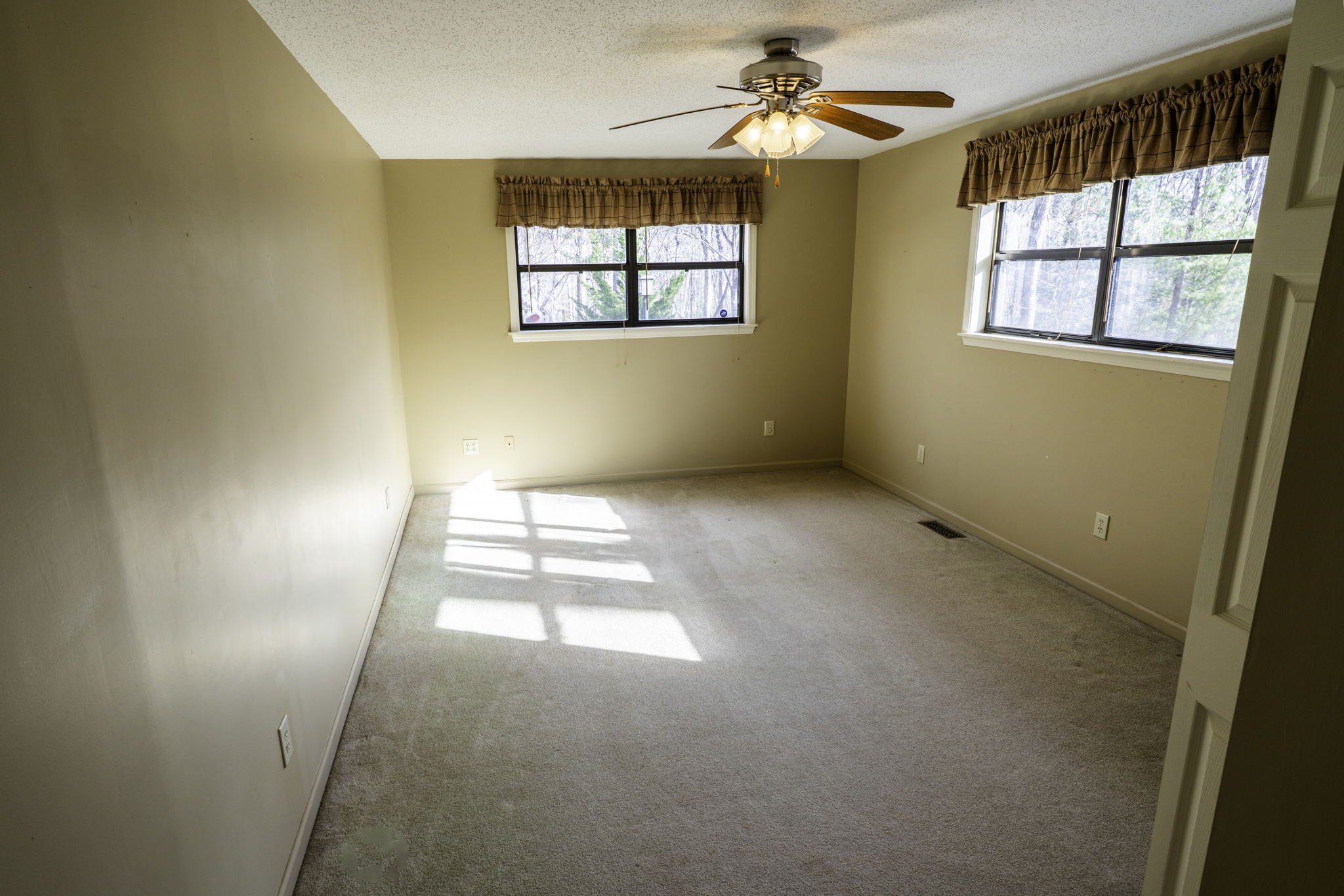 Lower Level - Bedroom