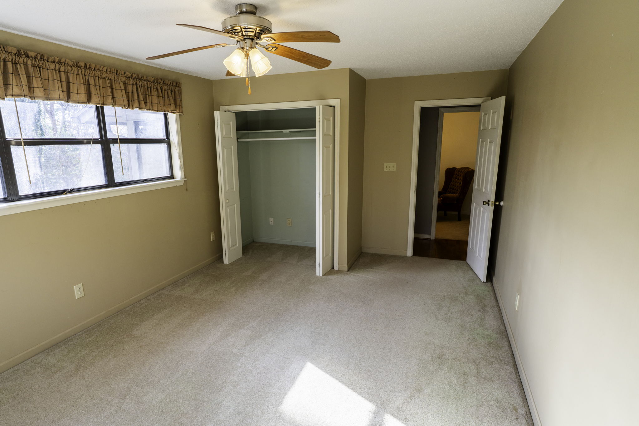 Lower Level - Bedroom Alt View