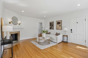 Thornton Way-S0409-007.jpg