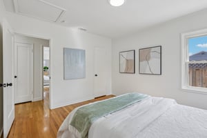 Thornton Way-S0409-022.jpg