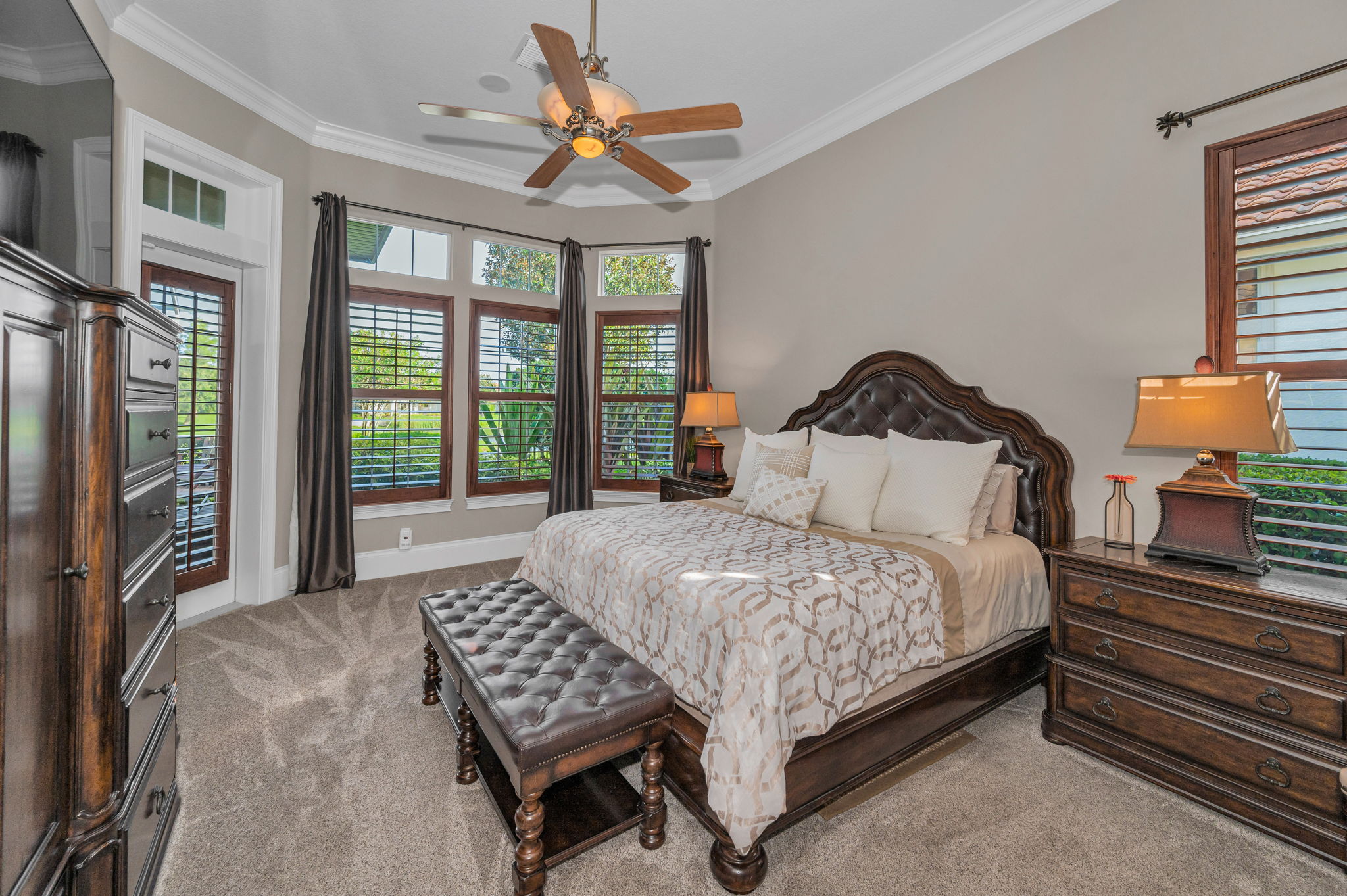 Primary Bedroom1b