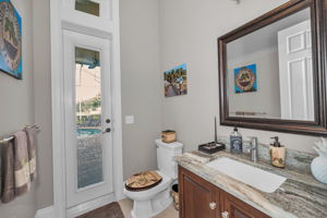Powder Room1