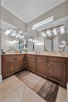 Primary Bathroom1e