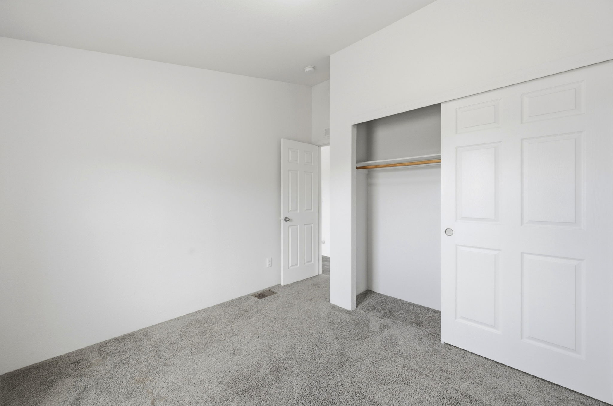Bedroom 2-2