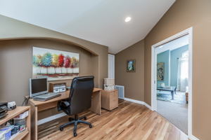 10549 NE 137th Pl, Kirkland, WA 98034, USA Photo 18